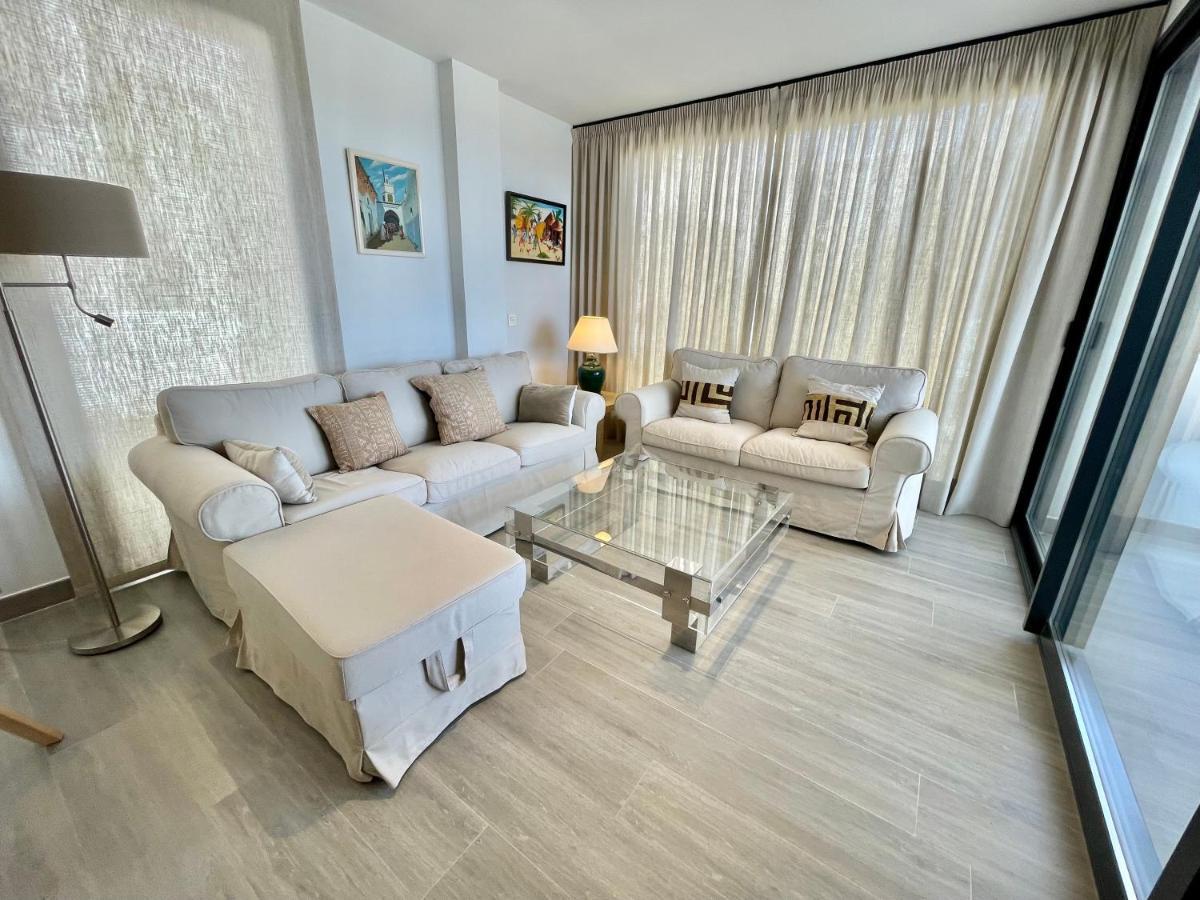 Royal Palm 12 Apartment Nerja Luaran gambar