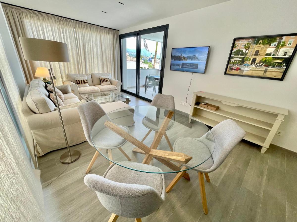 Royal Palm 12 Apartment Nerja Luaran gambar